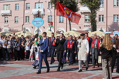 Подворья, выставки, концерты. Волковыск принимает областные \"Дажынкi\"