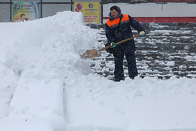 Зима не отступает. В Беларуси апрельские снегопады