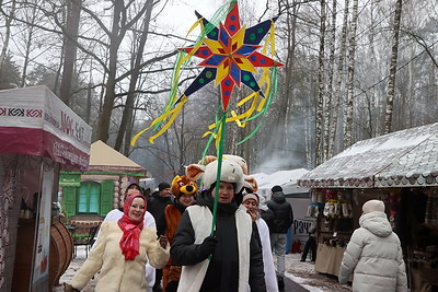 Народный праздник \"Пайшла Каляда калядуючы\" в Могилеве