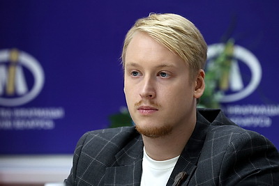 В Беларуси 24 апреля стартует прокат дебютного фильма Ивана Харатьяна \"Каруза\"