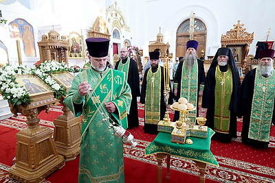 Всенощное бдение в канун памяти преподобной Евфросинии проходит в Полоцке