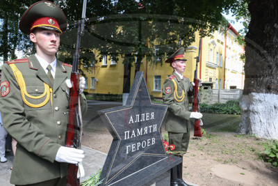 Освободителям Витебщины. Аллею памяти героев открыли в воинской части 5524