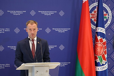 МИД Беларуси: белорусская сторона приветствует внимание Еврокомиссии к ситуации на внешних границах ЕС
