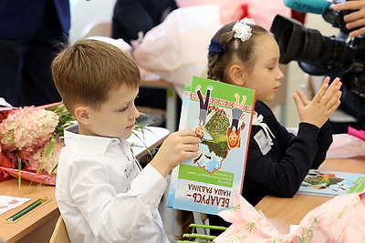 После реконструкции открылась одна из старейших школ Минска на ул.Красноармейской