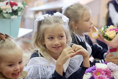 Новая школа на 510 мест открылась в Островце