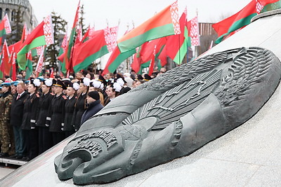Белорусские военнослужащие принесли клятву на верность народу и Президенту