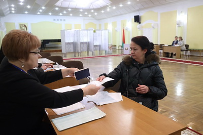 Выборы-2025: в Беларуси открылись участки для голосования на выборах Президента