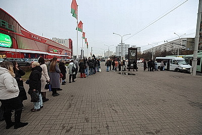 Очереди на маршрутки в сторону Логойска и Смолевичей