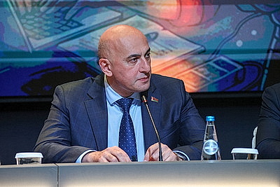 Развитие медийного сообщества Беларуси обсудили на XV съезде Союза журналистов