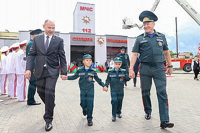Помощь всегда рядом. В Червене открыли модернизированную пожарную часть