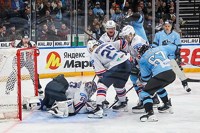 Хоккеисты \"Динамо\" разгромили \"Ладу\" в матче регулярного чемпионата КХЛ