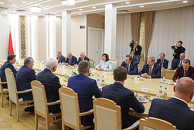 В Совете Республики состоялась встреча с делегацией Совета Федерации России
