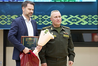 В Минске наградили журналистов за лучшее освещение в СМИ темы Вооруженных Сил и патриотического воспитания