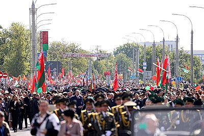 Парад Победы и шествие \"Беларусь помнит\". Брест отмечает 9 Мая