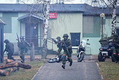 Борьба с дронами и бой в лесу. В Лепельском районе проходит оперативный сбор командного состава ВС