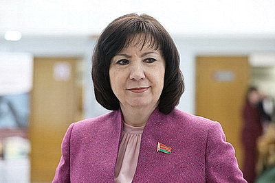 Кочанова: в Беларуси приняты серьезные решения по поддержке пожилых, работников соцсферы