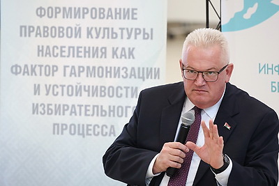 Формирование правовой культуры. Открытый диалог с молодежью провели председатель ЦИК и министр образования