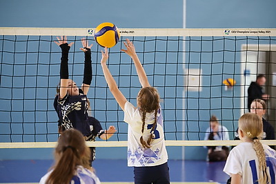 Дан старт новому сезону детско-юношеской волейбольной лиги \"Мяч над сеткой\"