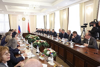 Каранкевич: Беларусь может организовать поставку новых видов техники в Красноярский край
