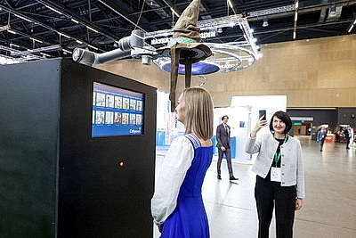 Делегаты ВНС из разных регионов страны посетили выставку \"Моя Беларусь\"