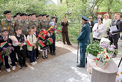 В Гродно поздравляют ветеранов с наступающим Днем Победы