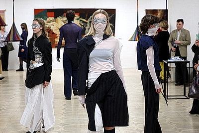 Старт для молодых талантов. Республиканская биеннале художественного текстиля открылась в Витебске