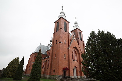 Достопримечательности. Костел святого Иоанна Крестителя