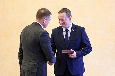 \"Сила Беларуси - в ее людях\". Турчин вручил госнаграды представителям различных сфер