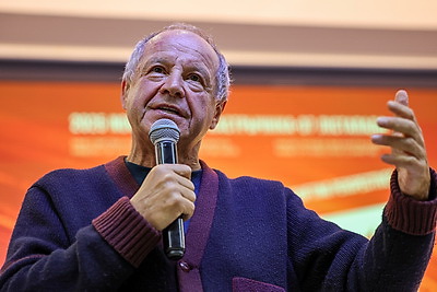 Кинорежиссер Дмитрий Астрахан провел мастер-класс для студентов БГУКИ