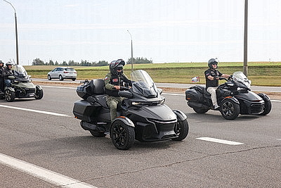 Мотопарад H.O.G. Rally Minsk стартовал от Кургана Славы в праздничный Минск