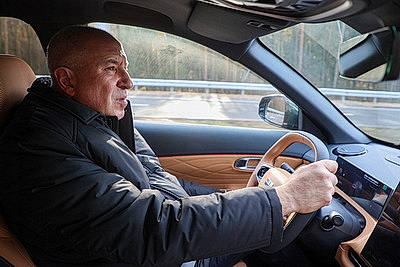 В молодежном микрорайоне Гродно открыли дорогу после реконструкции