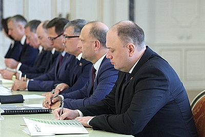 Лукашенко провел совещание с руководством Совмина