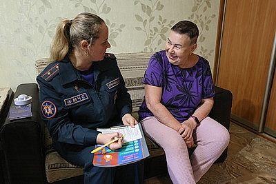 Безопасная осень для всех: МЧС проверяет жилой фонд