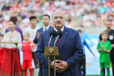 Лукашенко: Национальный футбольный стадион будет символом крепкой белорусско-китайской дружбы