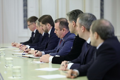 Лукашенко провел встречу с доверенными лицами