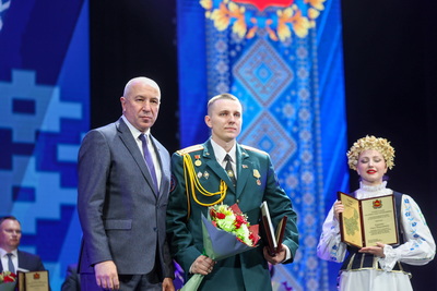 Караев - лауреатам конкурса \"Человек года\": ваш пример трудового подвига - ориентир для молодежи