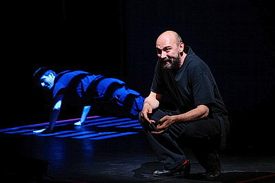 Московский театр \"Мастерская Петра Фоменко\" начал гастроли в Минске со спектакля о Маяковском