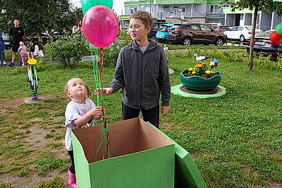 Новую детскую площадку открыли во Фрунзенском районе Минска