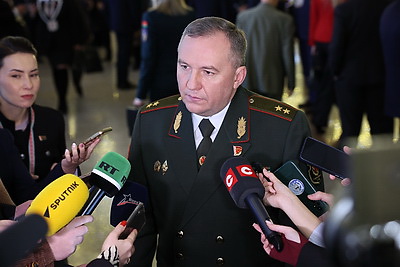 Второе заседание VII ВНС продолжает работу