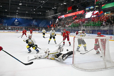 Хоккейная команда Президента выиграла шестой матч в РХЛ