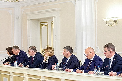 Лукашенко провел совещание с руководством Совета Министров