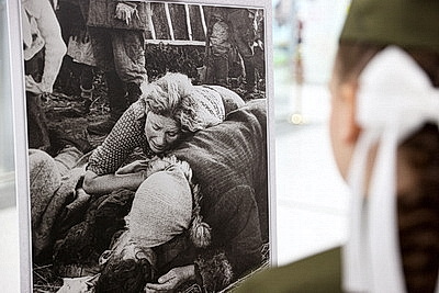\"Женщина. Война. Победа\": совместная фотовыставка БЕЛТА и БСЖ открылась в Минске