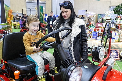 Познавательно, увлекательно, красиво. На выставке \"Моя Беларусь\" в праздничные выходные ажиотаж
