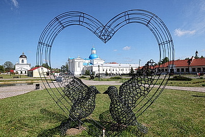 \"Место, где отдыхают душой\". Явление Жировичской иконы Божией Матери празднуют православные верующие