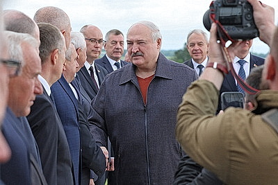 Лукашенко провел выездной семинар-совещание по сельскому хозяйству в Минском районе