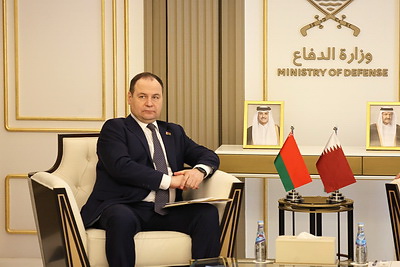 Головченко провел встречу с государственным министром по делам обороны Катара