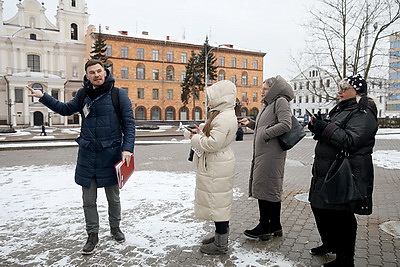 Свыше 440 экскурсоводов и гидов-переводчиков аттестованы в Минске в прошлом году