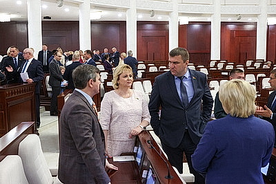 Законопроект по вопросам обеспечения прав детей принят во втором чтении
