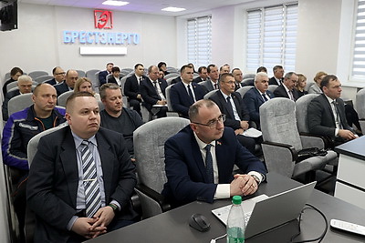 Пархомчик ознакомился с ходом подготовки Белоозерска к областным \"Дажынкам\"
