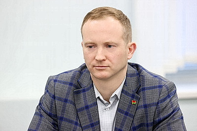 Направления военно-патриотического воспитания детей и молодежи обсудили в пресс-центре БЕЛТА